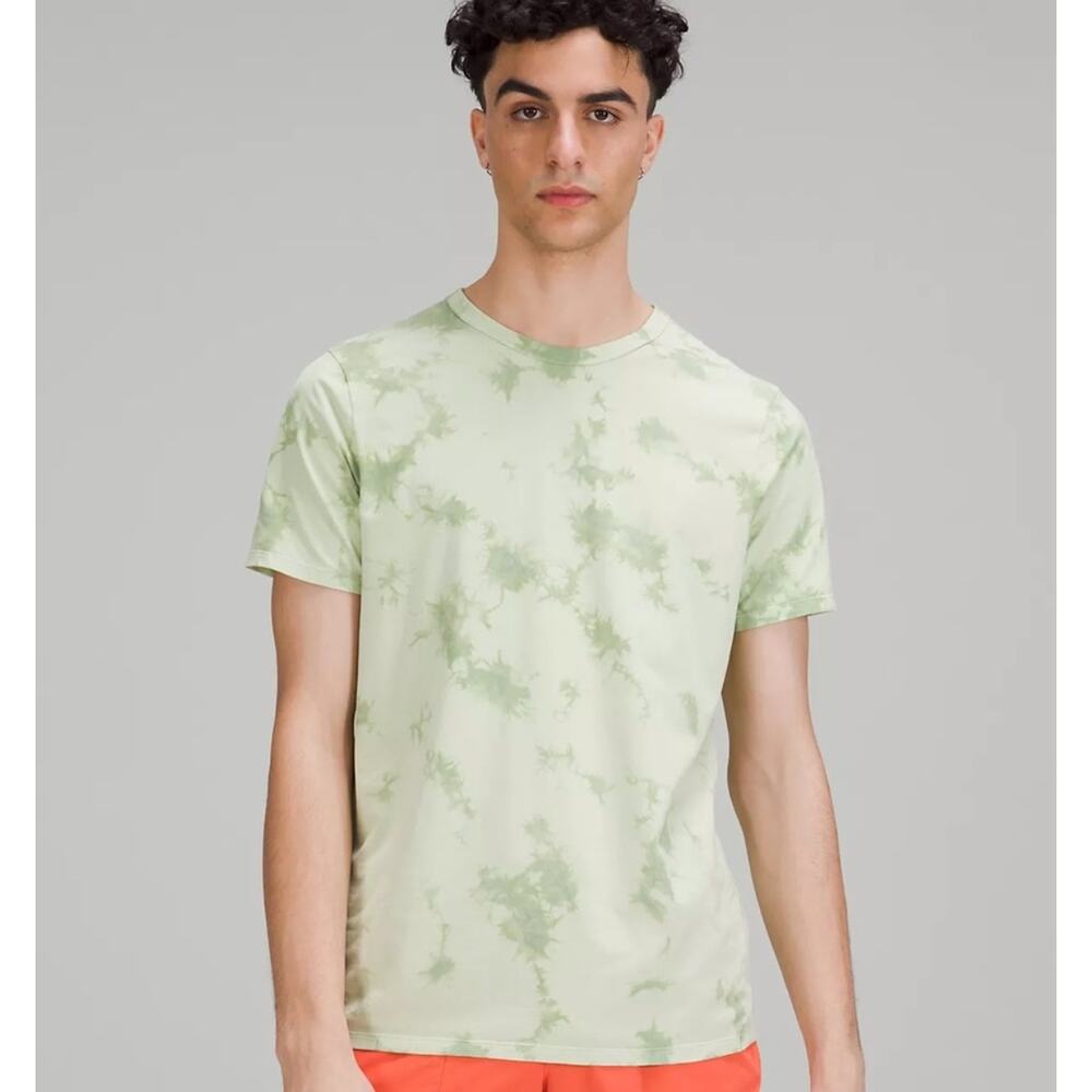 Lululemon Men's the fundamental Green Tie-Dye T-Shirt Crewneck SZ XXL
